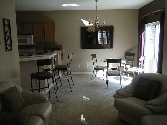4th image of 39714 Columbia Union Dr Unit B
