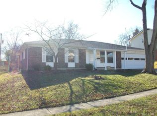 338 Bellaire Dr, Fairborn, OH 45324
