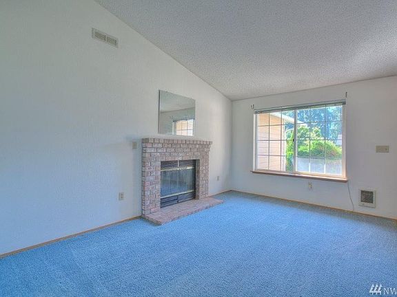 4th image of 8007 186th Street Ct E