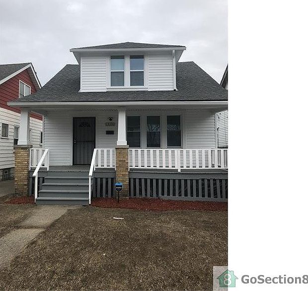 1st image of 15382 Cloverlawn St
