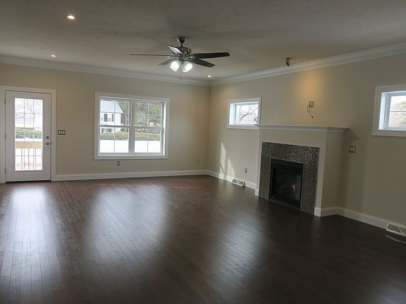 2nd image of 7720 Magnolia Bnd