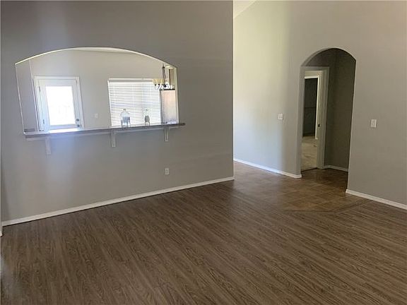 4th image of 6403 S 50th St