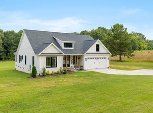 261 Ferree Rd, Campobello, SC 29322