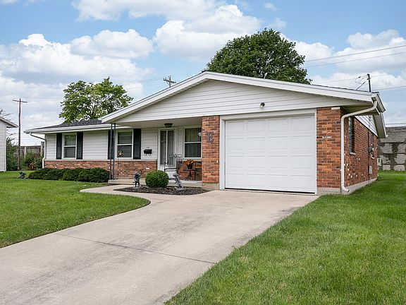 2nd image of 301 N Garber Dr