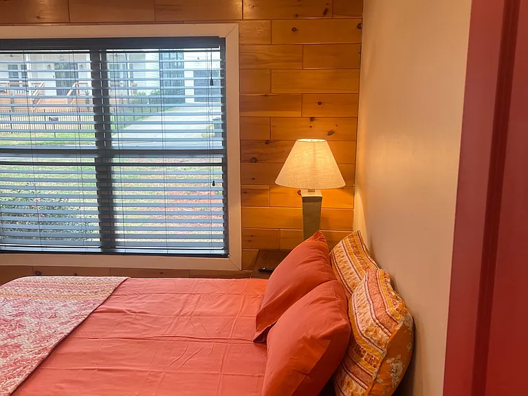Sarah M Harden Dr SW — Photo 2