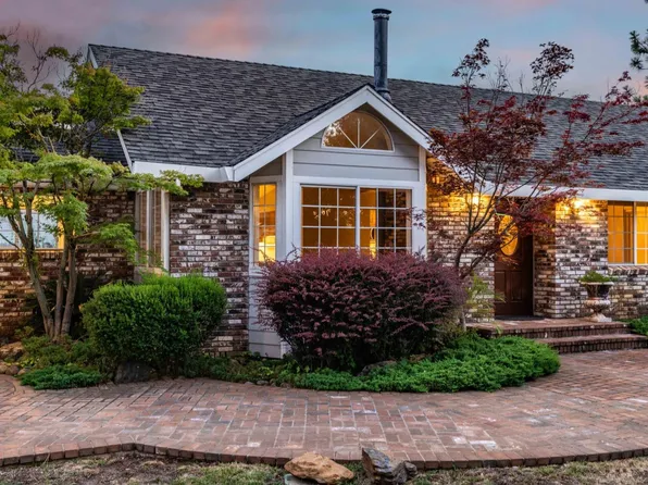 15660 Meadow Lark Ln, Sutter Creek, CA 95685
