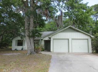 106 Cambray Cir, Saint Marys, GA 31558