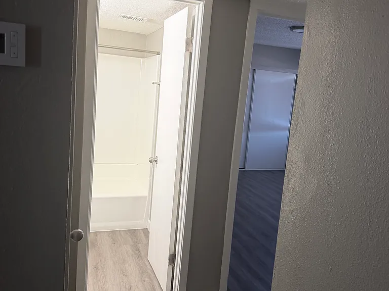515 S 13th St #65 — Photo 9