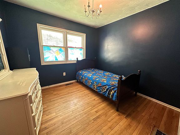 4th image of 110 Township Road 253 W