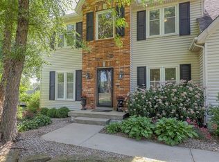 15432 Long St, Overland Park, KS 66221