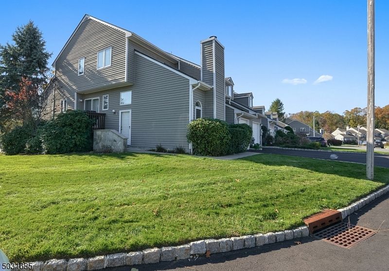 1st image of 79 Lapis Cir