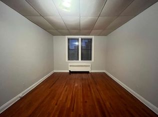 1 Britton St, Jersey City, NJ 07306