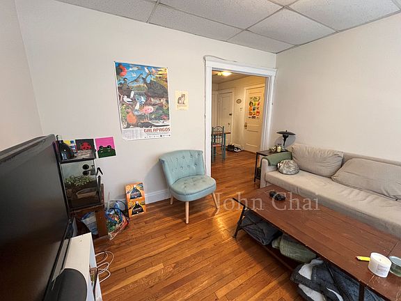 4th image of 6 Carol Ave APT 5