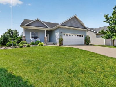 4208 Harvest Ln, Cedar Falls, IA, 50613