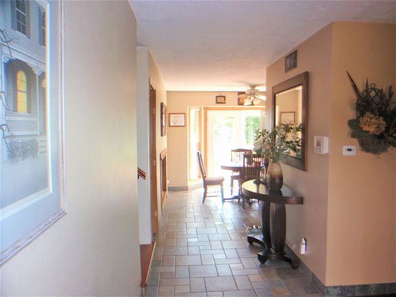 3rd image of 14080 Lozenge Dr