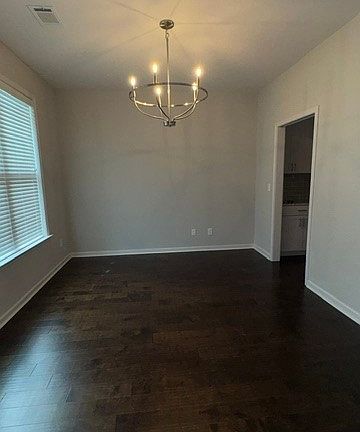 3rd image of 1319 Bristol Park Pl