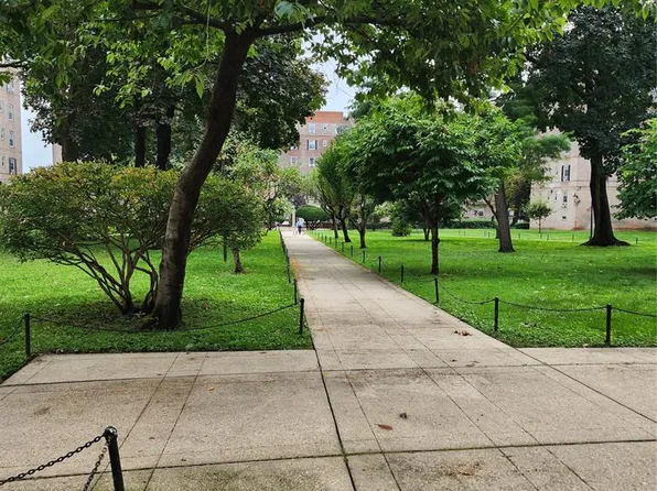 30-47 Hobart Street image 3 of 12