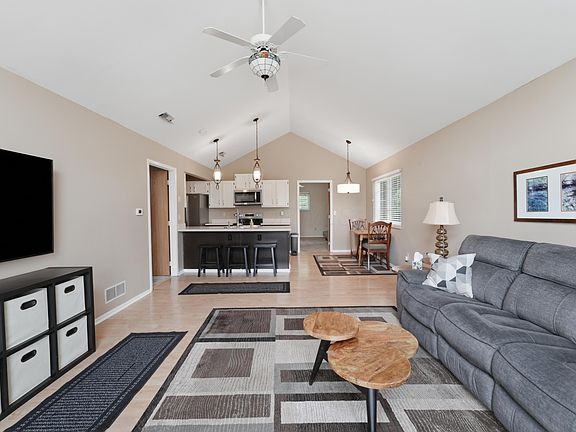 5th image of 5608 Blendon View Ct