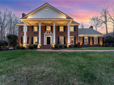 3 Baywater Ln, Greensboro, NC, 27408
