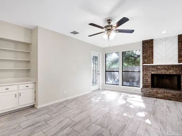 2542 BABCOCK RD #C103, San Antonio, TX 78229