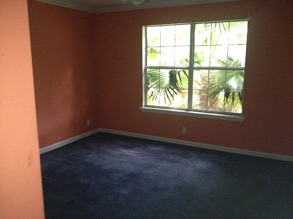 5th image of 237 Sandalwood Cir