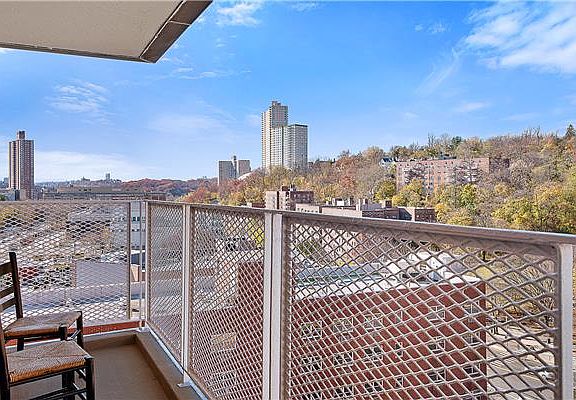 4th image of 3125 Tibbett Ave APT 11A