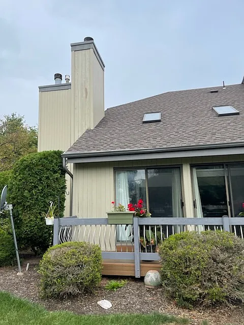 2 bed, 2.5 bath, 1844 sqft, $2,900 — Photo 3