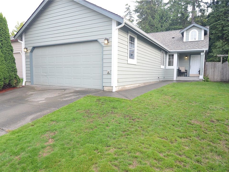1st image of 8230 1st St SE
