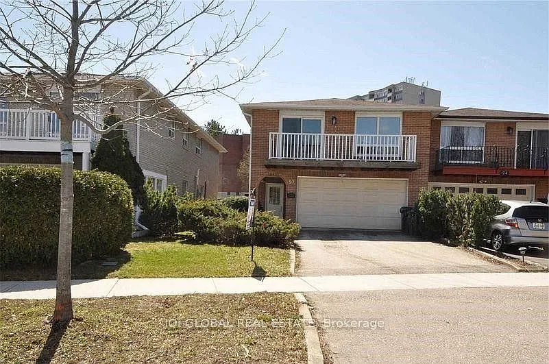 92 Heatherside Dr #MAIN