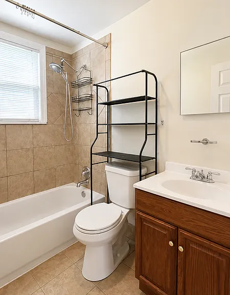 3912 Victoria Blvd — Photo 6