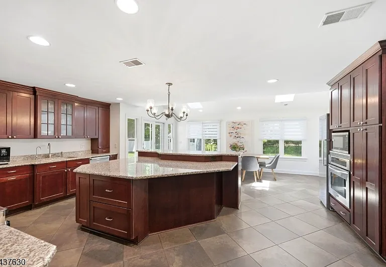 100 Kimball Ave — Photo 9
