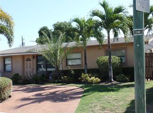 1094 NW 24th Ave, Pompano Beach, FL 33069