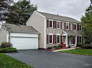 2455 Lawson Blvd, Gurnee, IL 60031