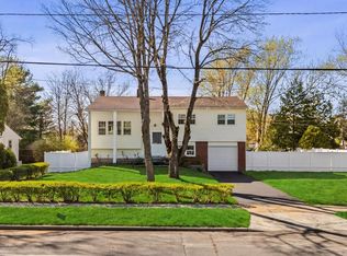 641 Ydv Ham Square Rd, Trenton, NJ