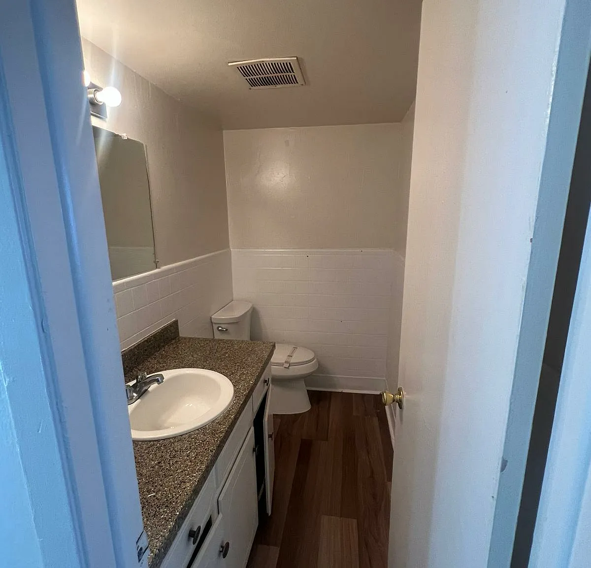 Glenbrook Place Apartments — Photo 1