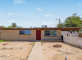 1815 S Winstel Ave, Tucson, AZ 85713