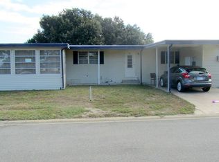 24 Hawaiian Way, Leesburg, FL 34788