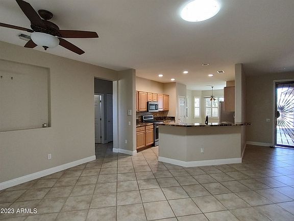 3rd image of 20124 N Canyon Whisper Dr