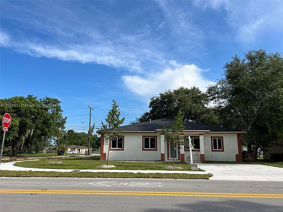 4th image of 3500 NW 215th St