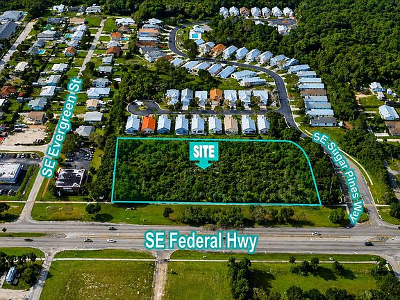 2nd image of 8200 SE Sugar Pines Way