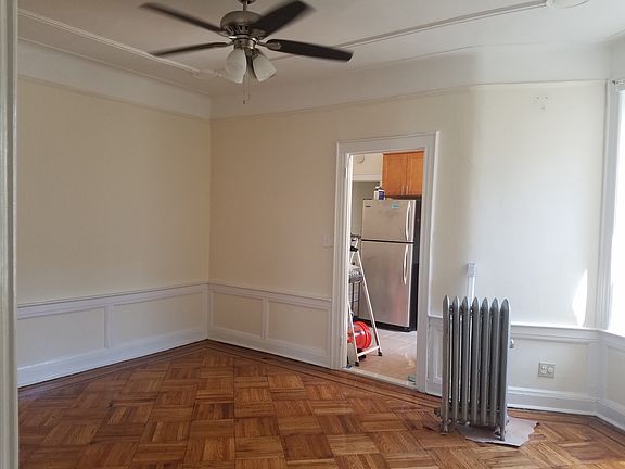 5th image of 381 Legion St #2F