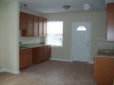 1st image of 3248 W Wellington Ave APT 3