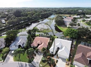 9667 Knightsbridge Cir, Sarasota, FL 34238