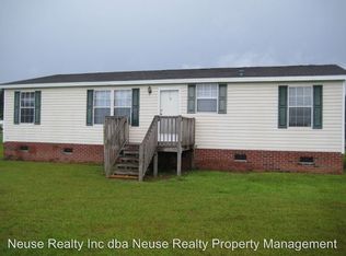 107 Theodore Ln, New Bern, NC 28560