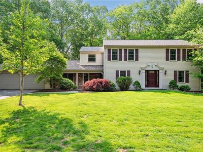 72 Countryside Dr, Cumberland, RI, 02864