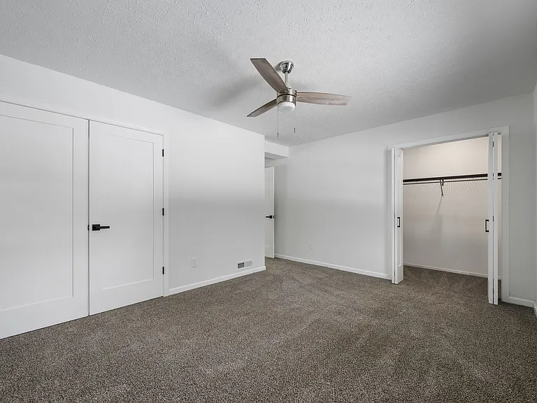 4519-4523 S Arlington Rd #4521 — Photo 8