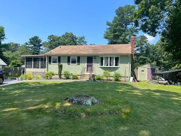 107 Hillcrest Rd, East Bridgewater, MA 02333