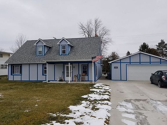 4th image of this home