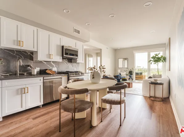 7428 Santa Monica Blvd #507, West Hollywood, CA 90046