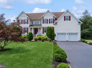9 Taft Ct, East Windsor, NJ 08520